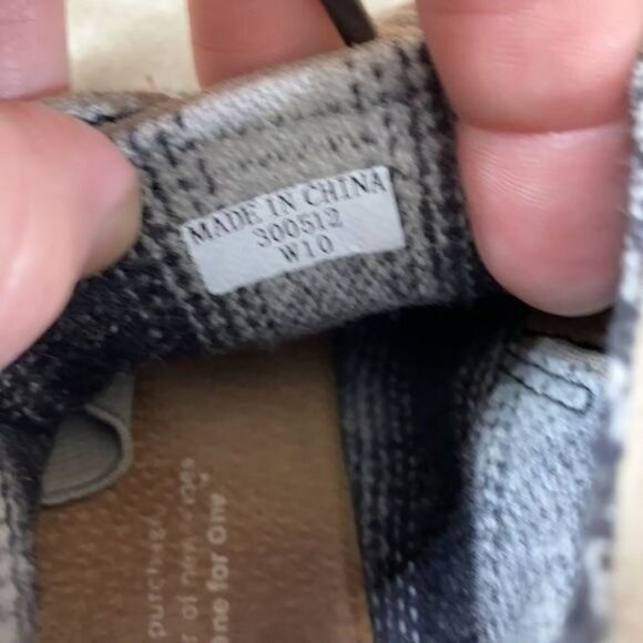 Toms Desert Taupe Suede Ankle Wedge Chukka Bootie - Picture 6 of 9